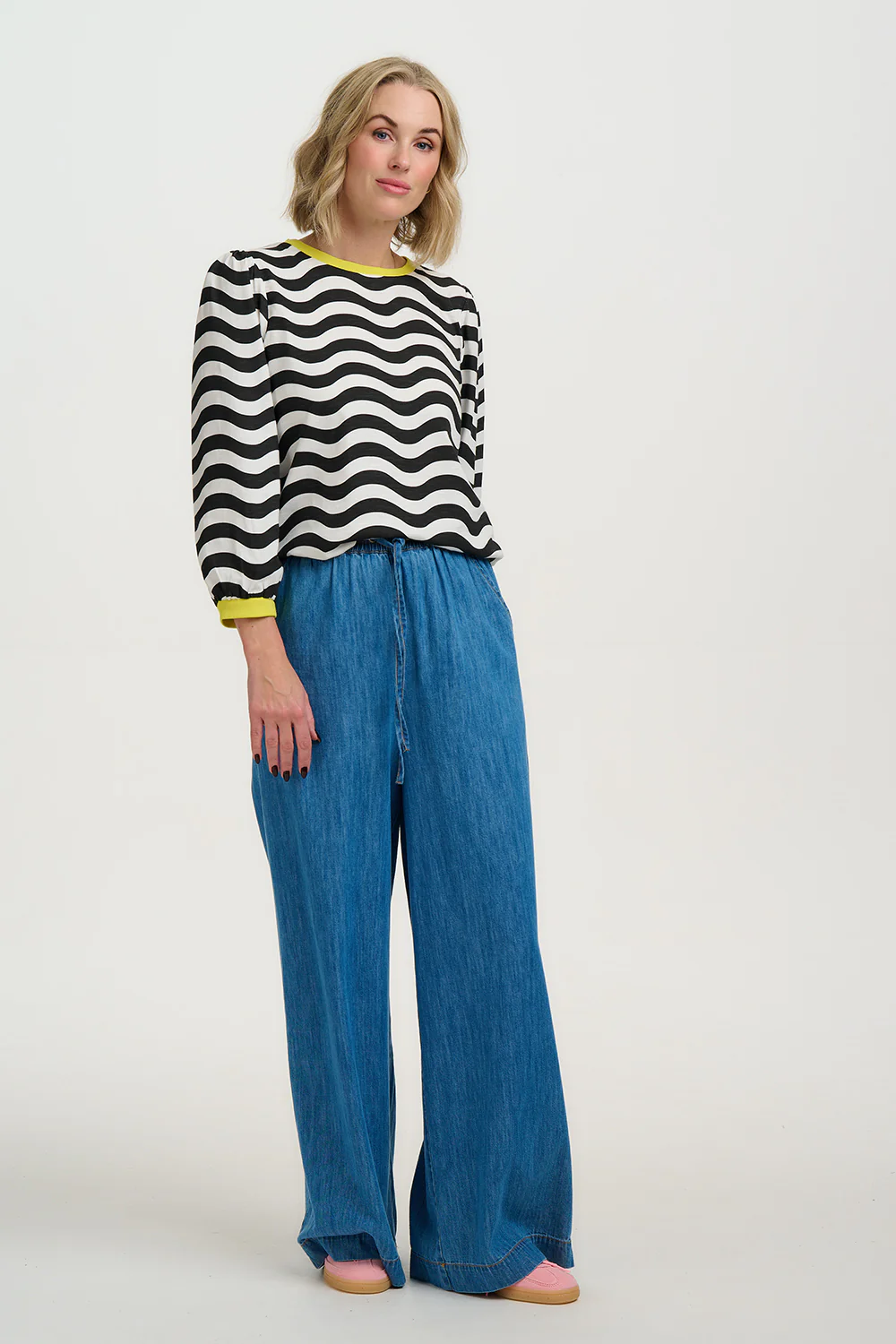 Kitty Jersey Top - Off White/Black, Monochrome Waves - Image 5